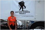 Dina Parise Poses For A Wounded Warriors Project Photo Op